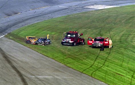 was a famous NASCAR driver who was known for his fearless racing style and no-holds-barred attitude. . Earnhardt grading accident